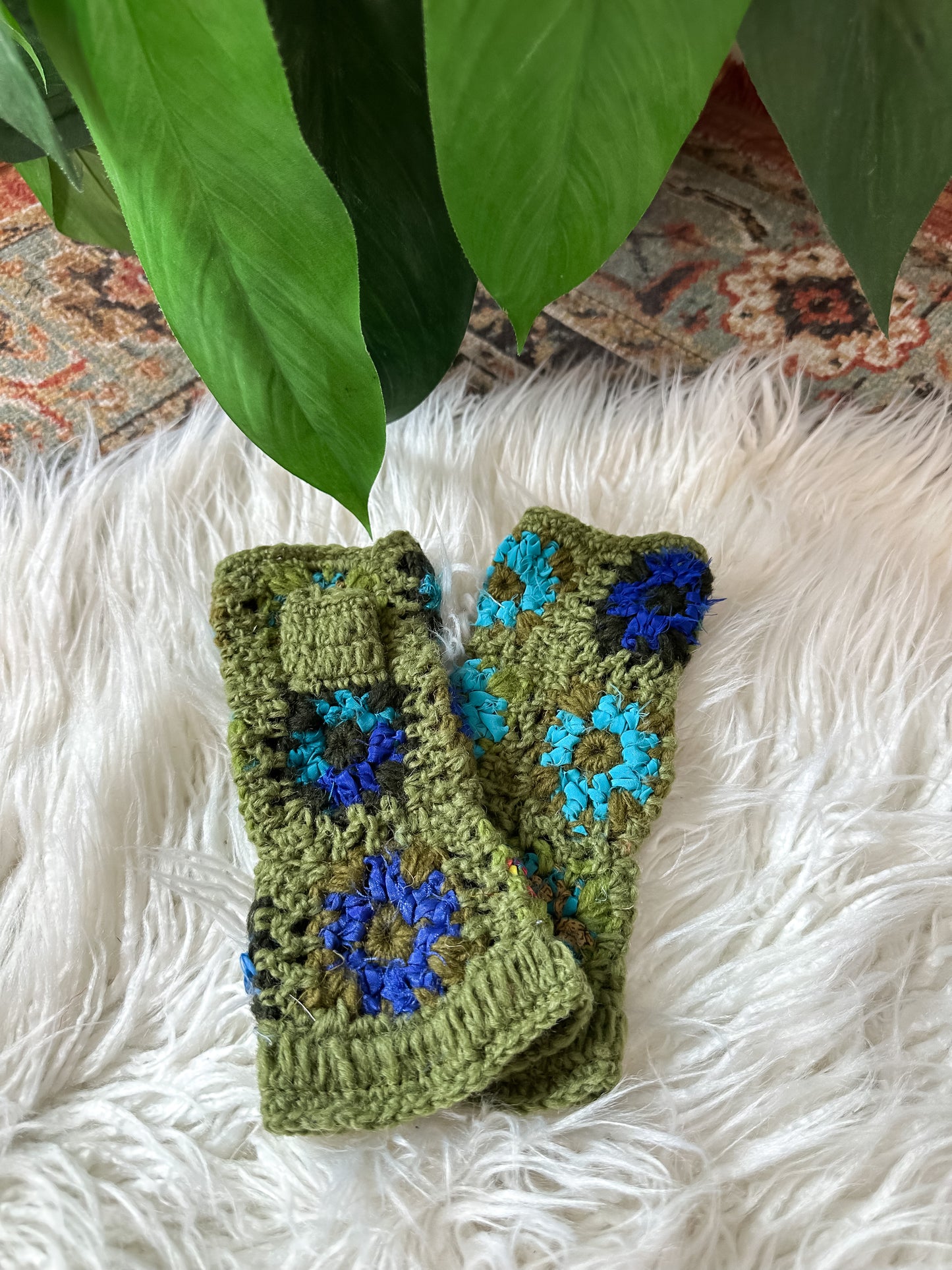 FLEECE LINED HAND WARMERS