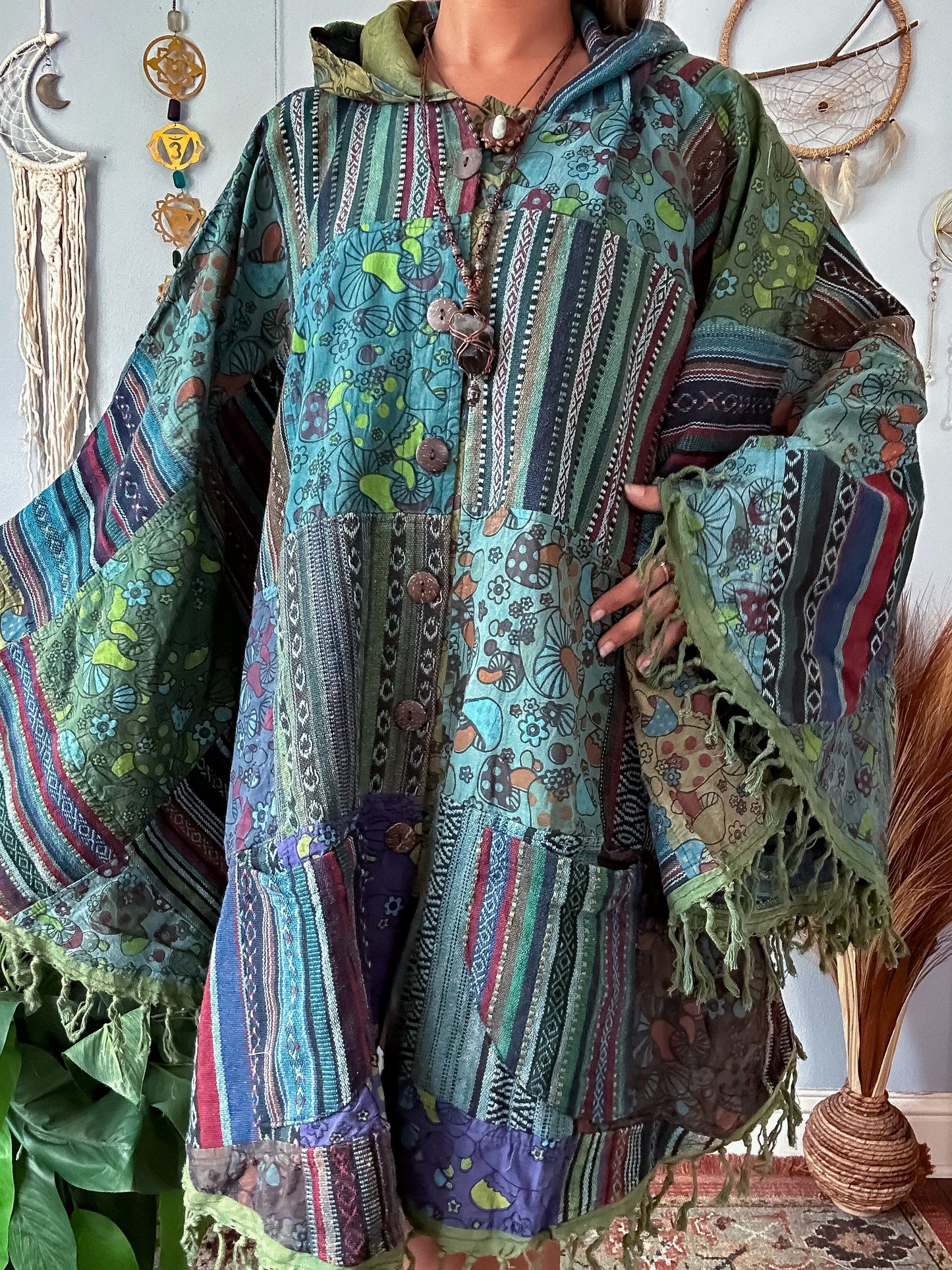 MUSHROOM PATCH PONCHO - COOL