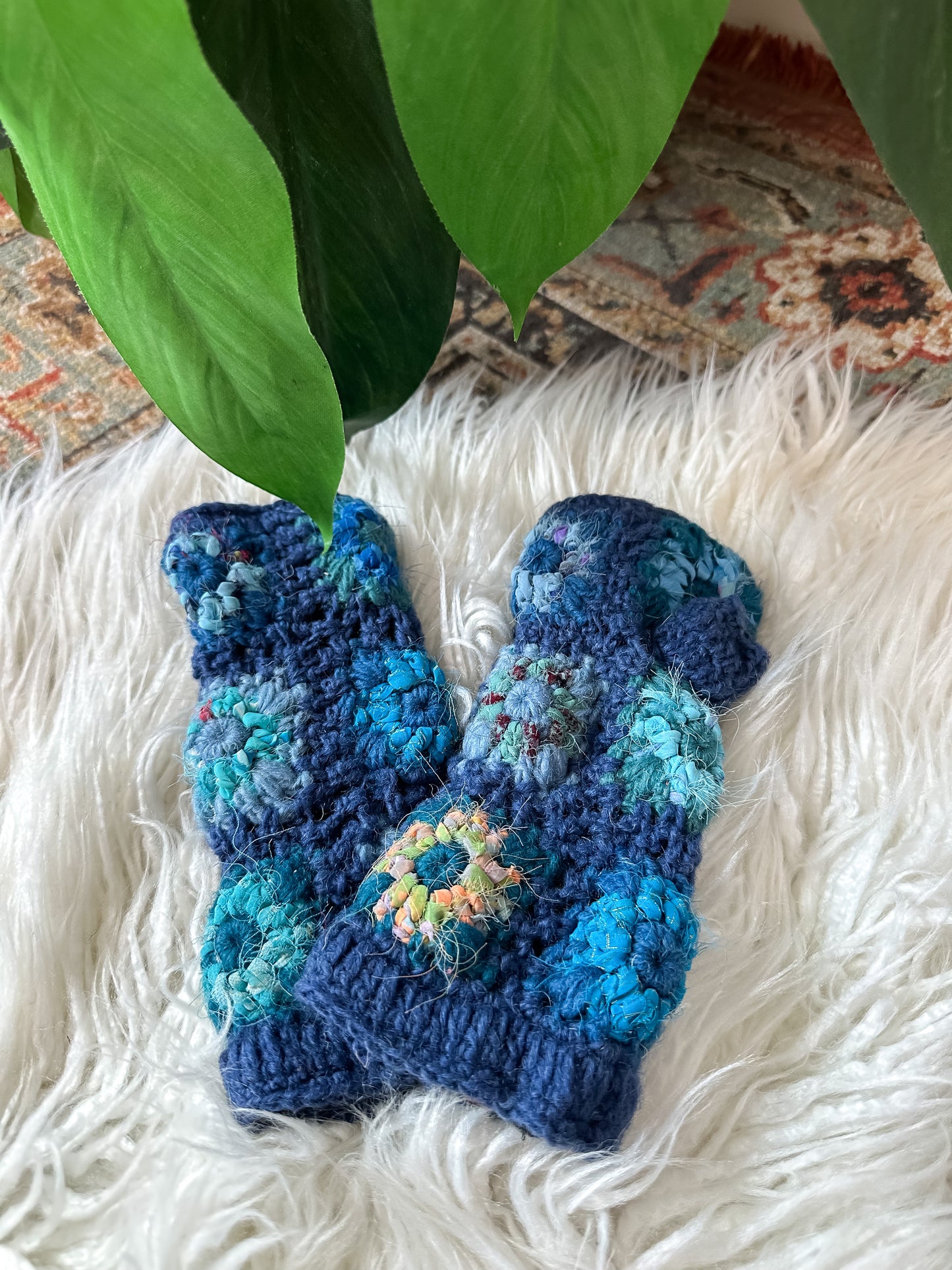 FLEECE LINED HAND WARMERS