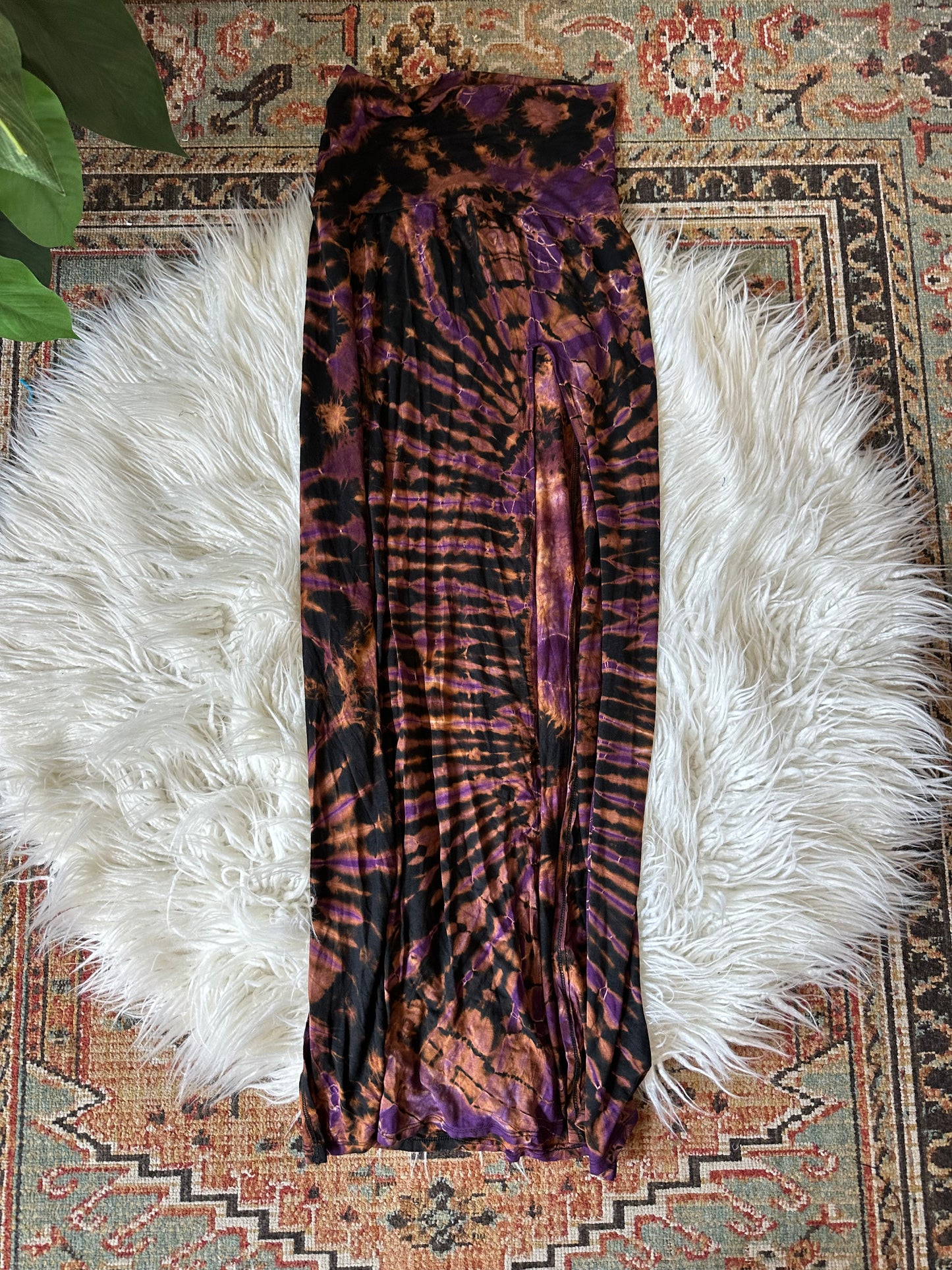 DIXIE SPLIT LET SKIRT
