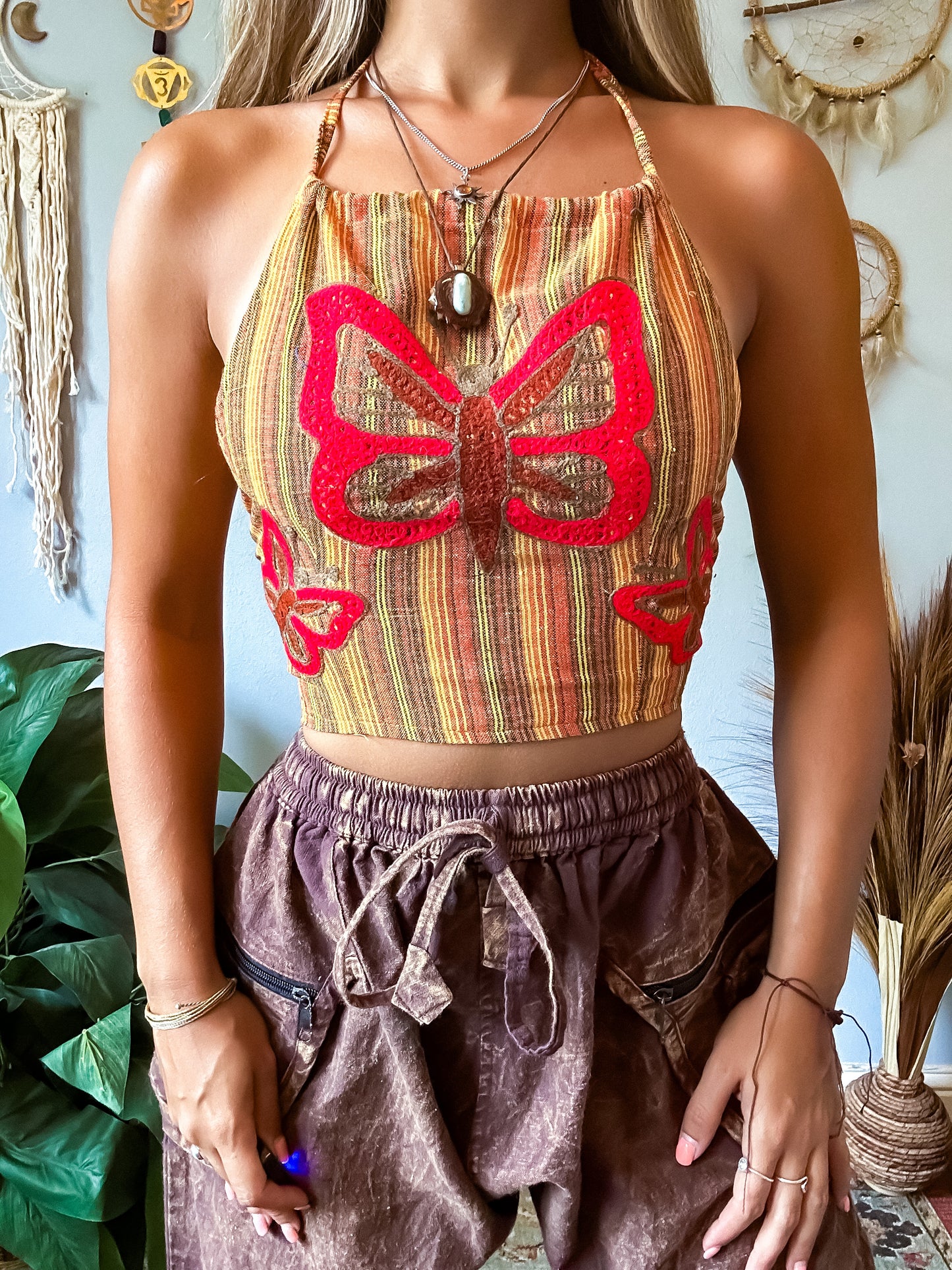 ANNABELLA HALTER TOP
