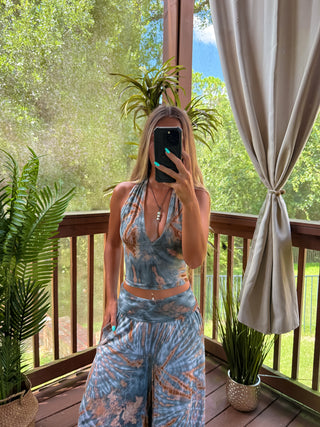 AURORA HALTER TOP