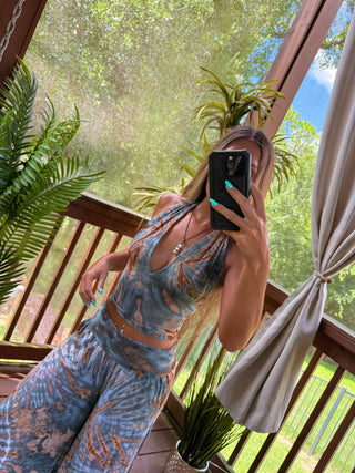 AURORA HALTER TOP
