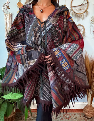NEEVAN PONCHO- EARTH