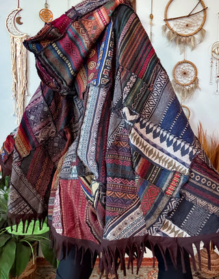 NEEVAN PONCHO- EARTH