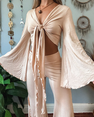 DAWN BELL SLEEVE TOP