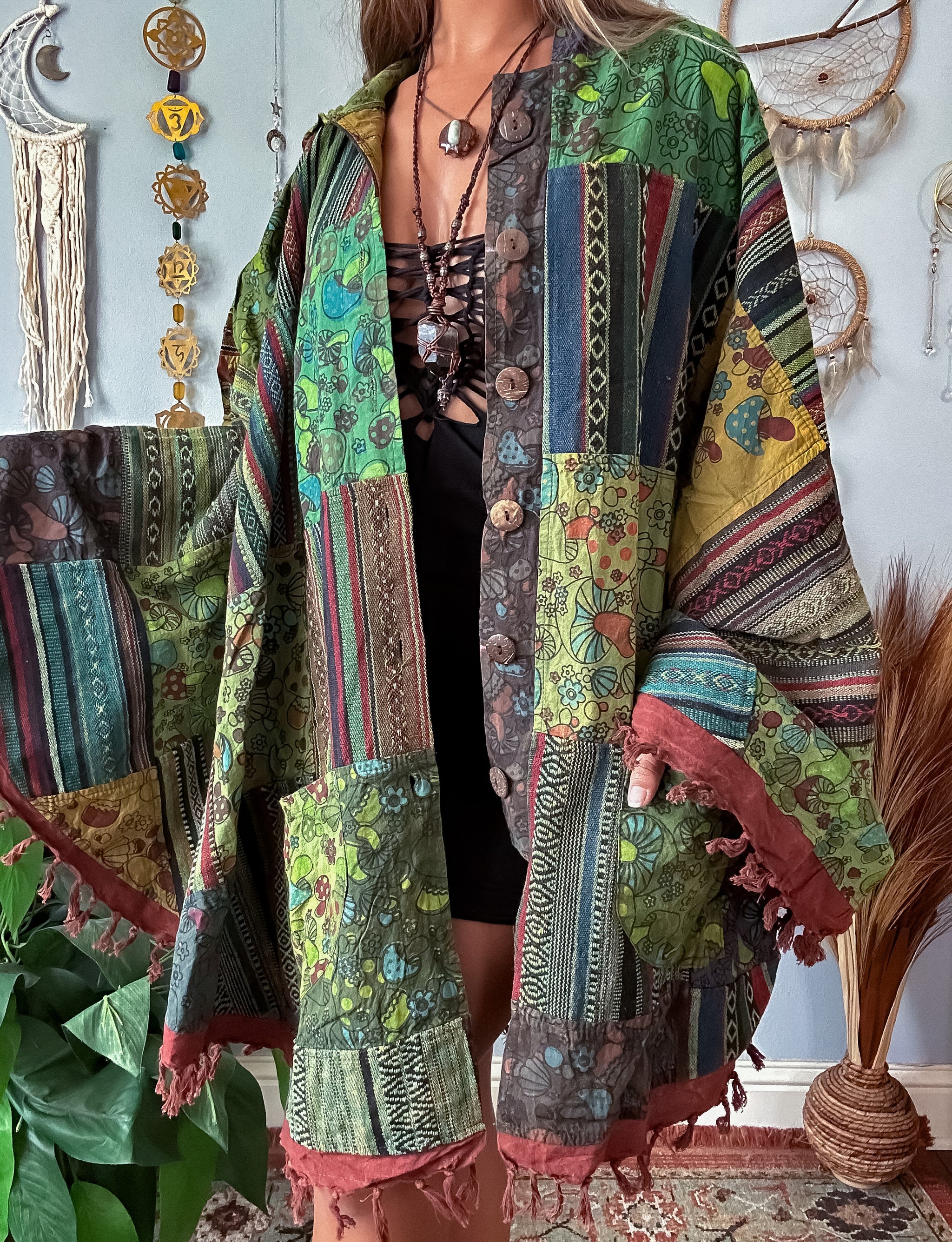 MUSHROOM PATCH PONCHO - RUST