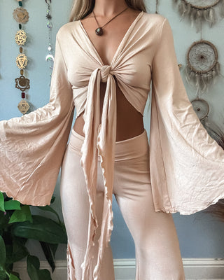 DAWN BELL SLEEVE TOP