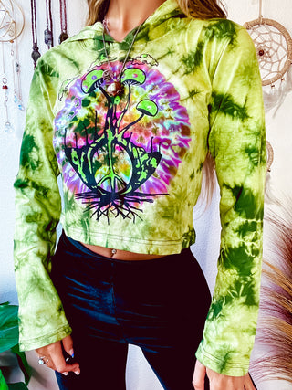 PEACEFUL TRIPS CROPPED HOODIE - GREEN