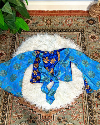 SILK BELL SLEEVE TOP