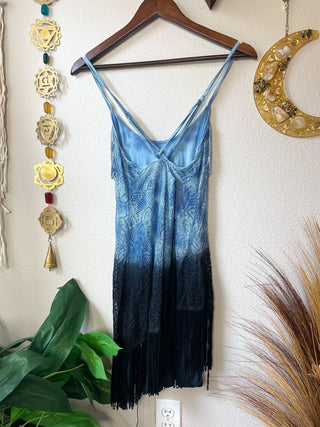 OMBRÉ FRINGE LACE DRESS