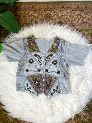 EMBROIDERED TIE BACK TOP