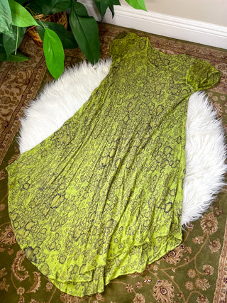 EMBROIDERED SLEEVE ABSTRACT DRESS