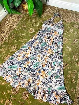 FLORAL HALTER DRESS