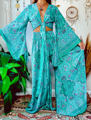 BELL SLEEVE TOP & WIDE LEG PANT SET