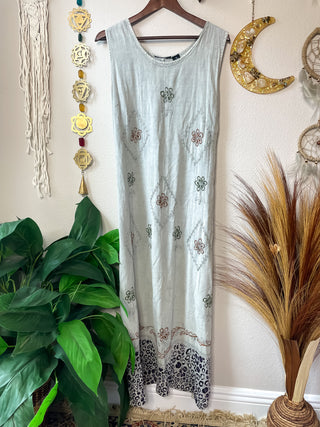 EMBROIDERED DRESS