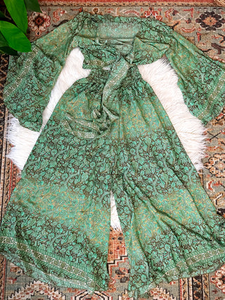 BELL SLEEVE TOP & PANTS SET