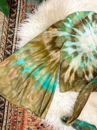 TIE DYE BELL SLEEVE TOP