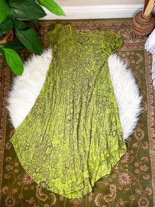 EMBROIDERED SLEEVE ABSTRACT DRESS