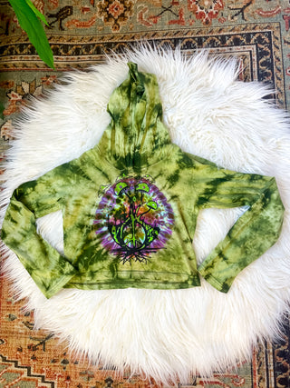 PEACEFUL TRIPS CROPPED HOODIE - GREEN
