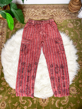 MELODIE STRAIGHT LEG TROUSERS - RED