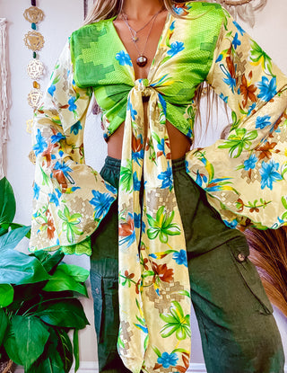 SILK BELL SLEEVE TOP