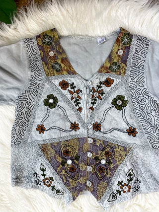 EMBROIDERED TIE BACK TOP