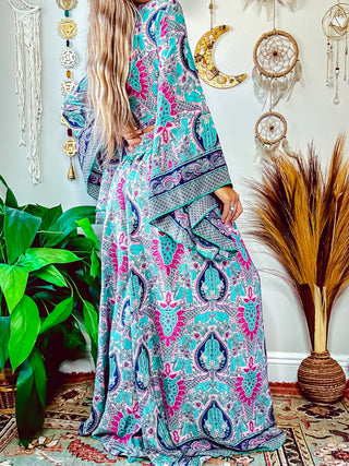 BELL SLEEVE TOP & WIDE LEG PANT SET
