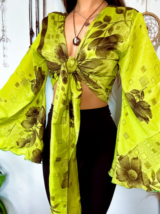 SILK BELL SLEEVE TOP