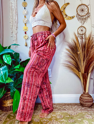 MELODIE STRAIGHT LEG TROUSERS - RED