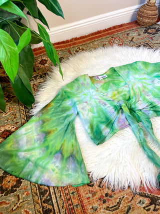 BELL SLEEVE TIE DYE TOP - COLLAB W/ LORI