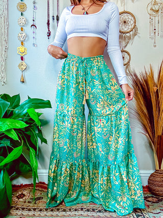 TIERED WIDE LEG PANTS