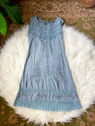 GREY EMBROIDERED DRESS