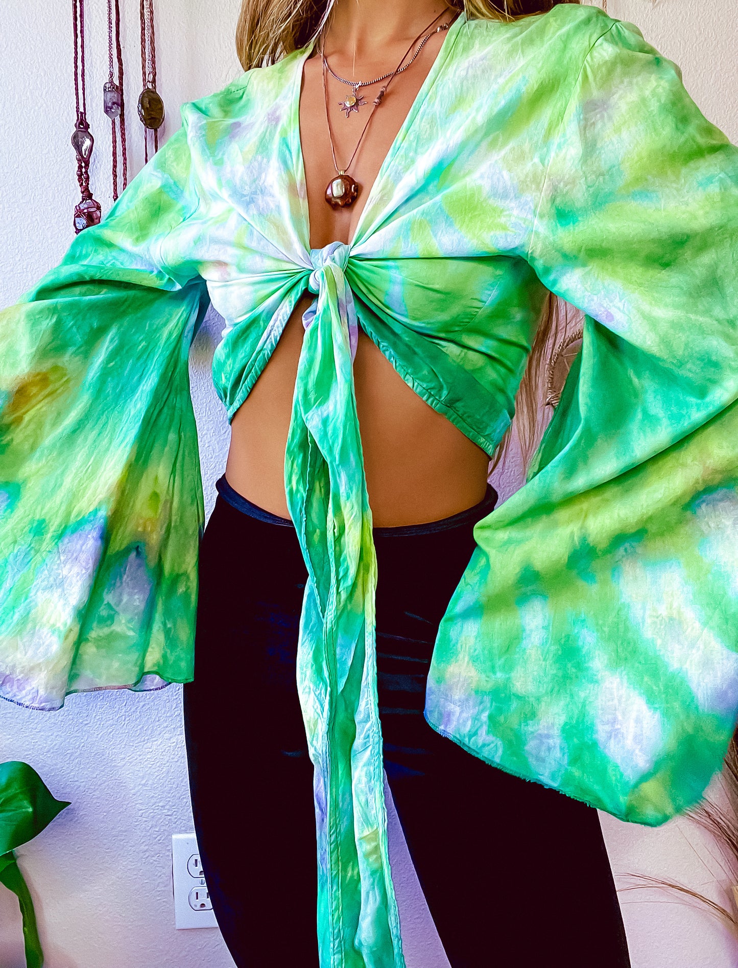 BELL SLEEVE TIE DYE TOP - COLLAB W/ LORI