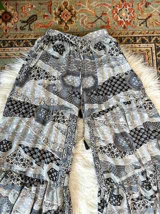 WIDE LEG TIERED PANTS
